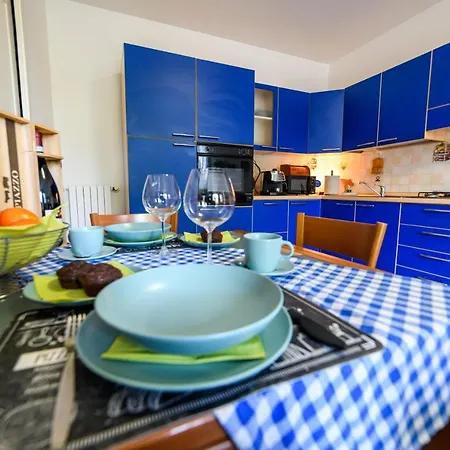 Romantico Con Letto Rotondo Apartment