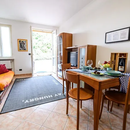 Romantico Con Letto Rotondo Apartment Neive